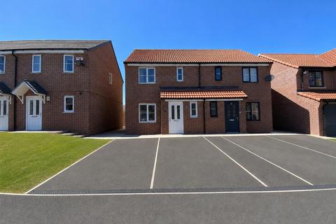 3 bedroom semi-detached house for sale, Parklands Avenue, Humberston