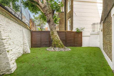 3 bedroom detached house for sale, Oakley Gardens London SW3