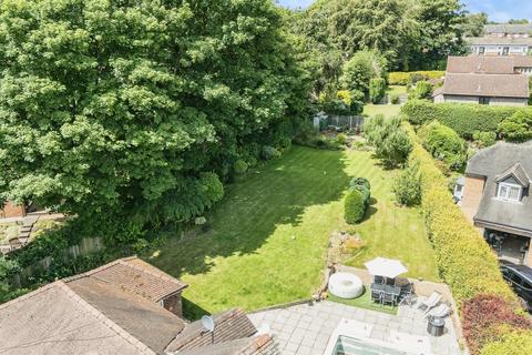 4 bedroom detached house for sale, Kings Close, Pontefract