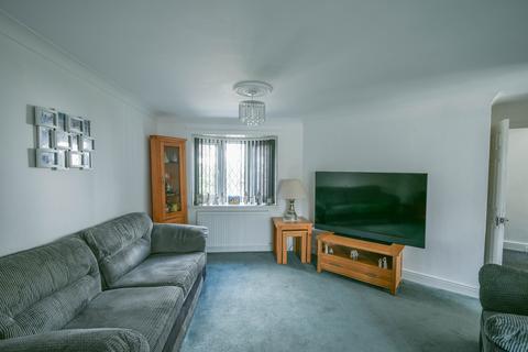 3 bedroom terraced house for sale, Foxhills Close, Washington NE38