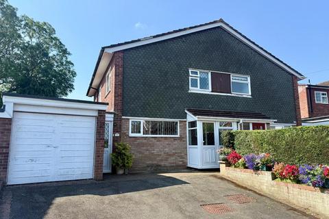 3 bedroom semi-detached house for sale, Kentchurch Close, Hereford