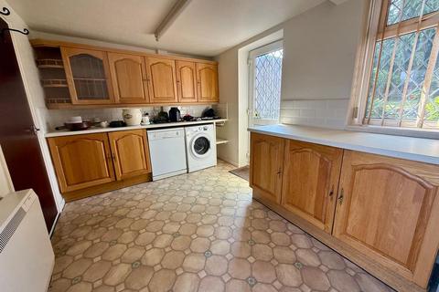3 bedroom semi-detached house for sale, Kentchurch Close, Hereford