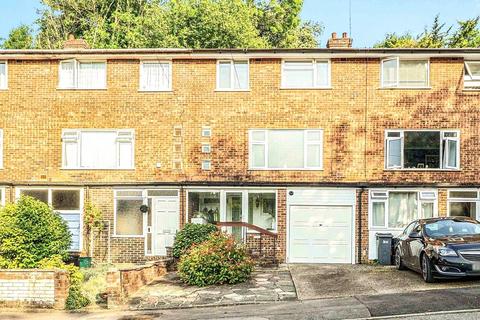 Whitby Close, Biggin Hill, Westerham