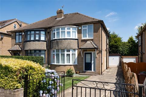 3 bedroom semi-detached house for sale, Carr Manor View, Moortown, West Yorkshire