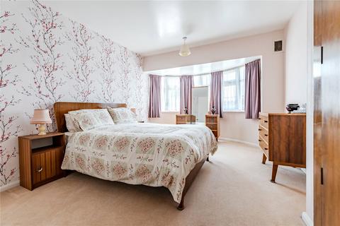 3 bedroom semi-detached house for sale, Carr Manor View, Moortown, West Yorkshire