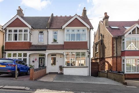 Mayfield Road, South Croydon CR2
