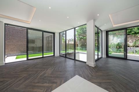 undefined, Castlebar Hill, London, W5