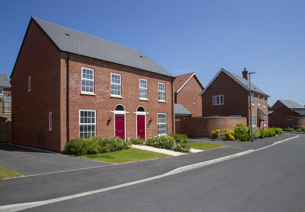 3 bedroom semi-detached house for sale