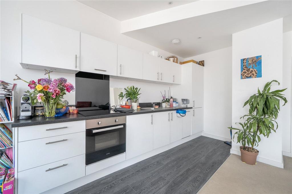 Apartment in Reading, Reading Town Centre, Coley - View 4