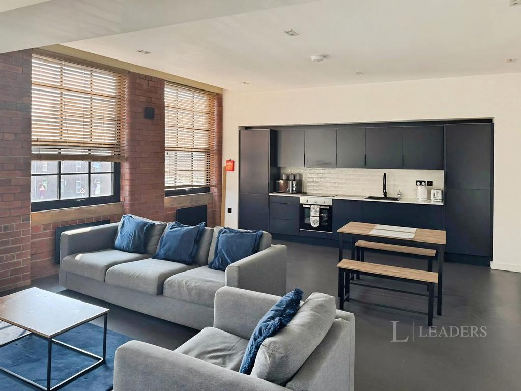 Apartment in Sheffield, South Yorkshire - View 2