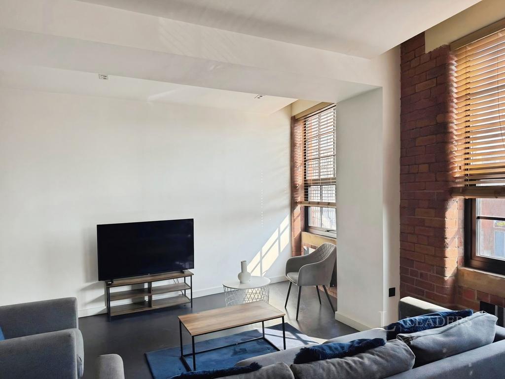 Apartment in Sheffield, South Yorkshire - View 4