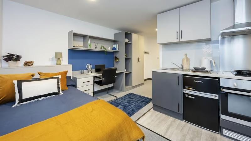 Apartment in Birmingham, West Midlands