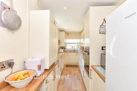 2 bedroom terraced house for sale, Leopold Street, Southsea PO4