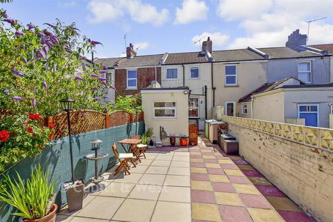 2 bedroom terraced house for sale, Leopold Street, Southsea PO4