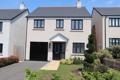3 bedroom detached house for sale, Foxglove Court, North Tawton, EX20