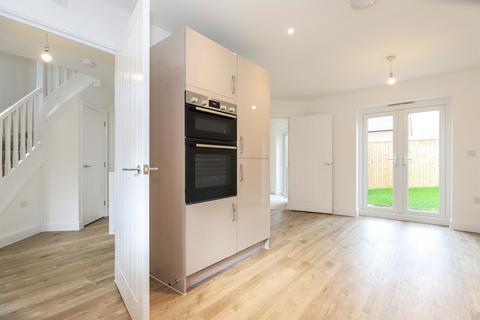 3 bedroom semi-detached house for sale, Forbes Close, Telford
