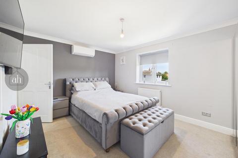 5 bedroom semi-detached house for sale, Prospect Road, Norton