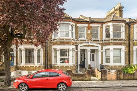 2 bedroom flat to rent, Drakefell Road, London SE4
