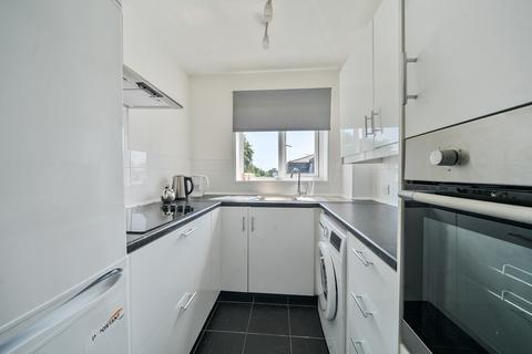 undefined, Albert Street, Hart GU51