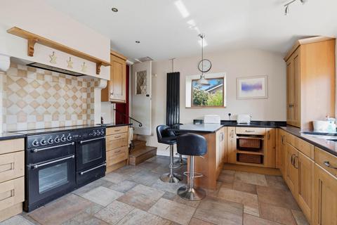 5 bedroom detached house for sale, Banbury Lane, Byfield,