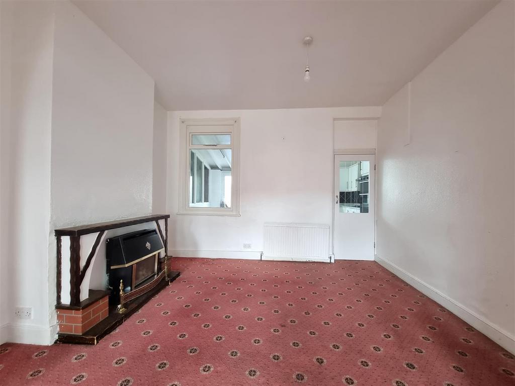 Living room, fireplace