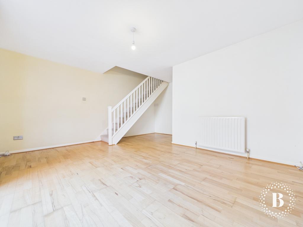 House in Sheffield, Osgathorpe, Page Hall - View 4