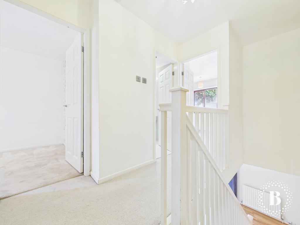 House in Sheffield, Osgathorpe, Page Hall - More