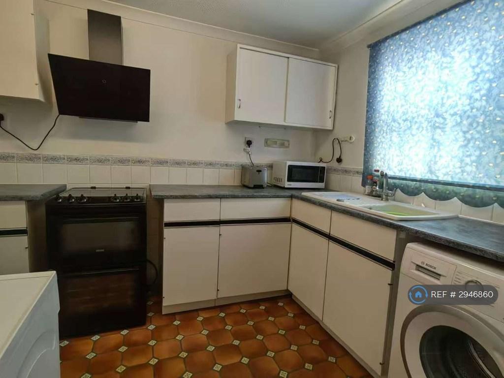 House in Cambridge, Cherry Hinton - View 4