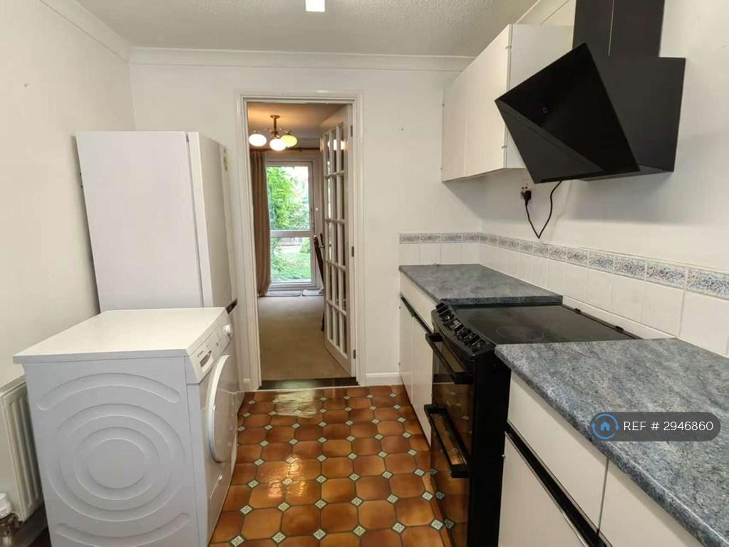 House in Cambridge, Cherry Hinton - View 5