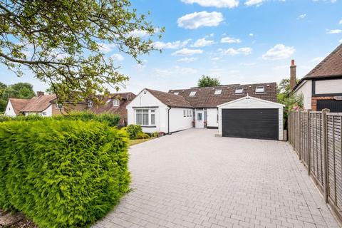 4 bedroom detached house for sale, Shawley Way, Epsom