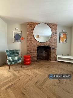 1 bedroom in a flat share to rent, Wilmslow Road, Manchester, M20