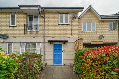 2 bedroom flat for sale, Gainsborough Road, Warrington WA4
