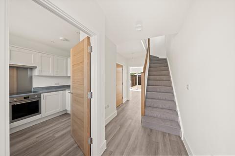 undefined, Trent Way, Worcester Park KT4