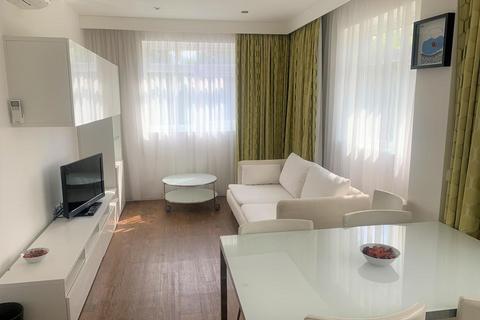 3 bed flat/apartment for rent in Weddington Road, Nuneaton