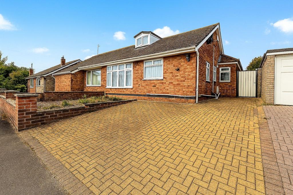 Dovedale Road, Thurmaston, LE4, Leicester