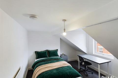 5 bedroom house of multiple occupation to rent, Victoria Road, Middlesbrough TS1
