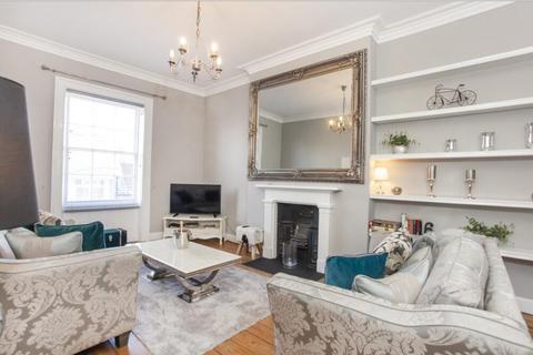2 bedroom apartment for sale, Walmgate, York