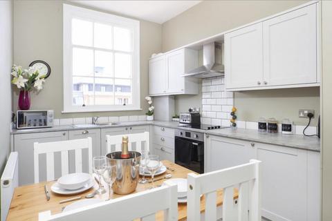 2 bedroom apartment for sale, Walmgate, York