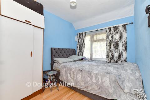 2 bedroom terraced house for sale, Woodward Road, Dagenham, Essex