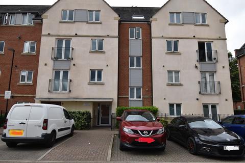 2 bedroom flat to rent, Academy Place, TW7