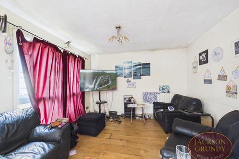 4 bedroom terraced house for sale, Booth Meadow Court, Thorplands, NN3 8AZ