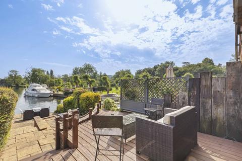 3 bedroom townhouse for sale, Temple Mill Island, Marlow, Buckinghamshire, SL7 1SQ