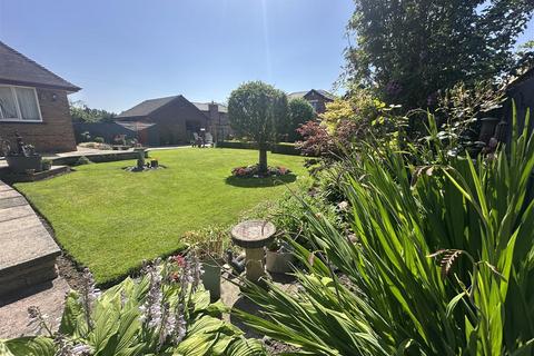 4 bedroom detached bungalow for sale, Hesketh Lane, Tarleton, Preston