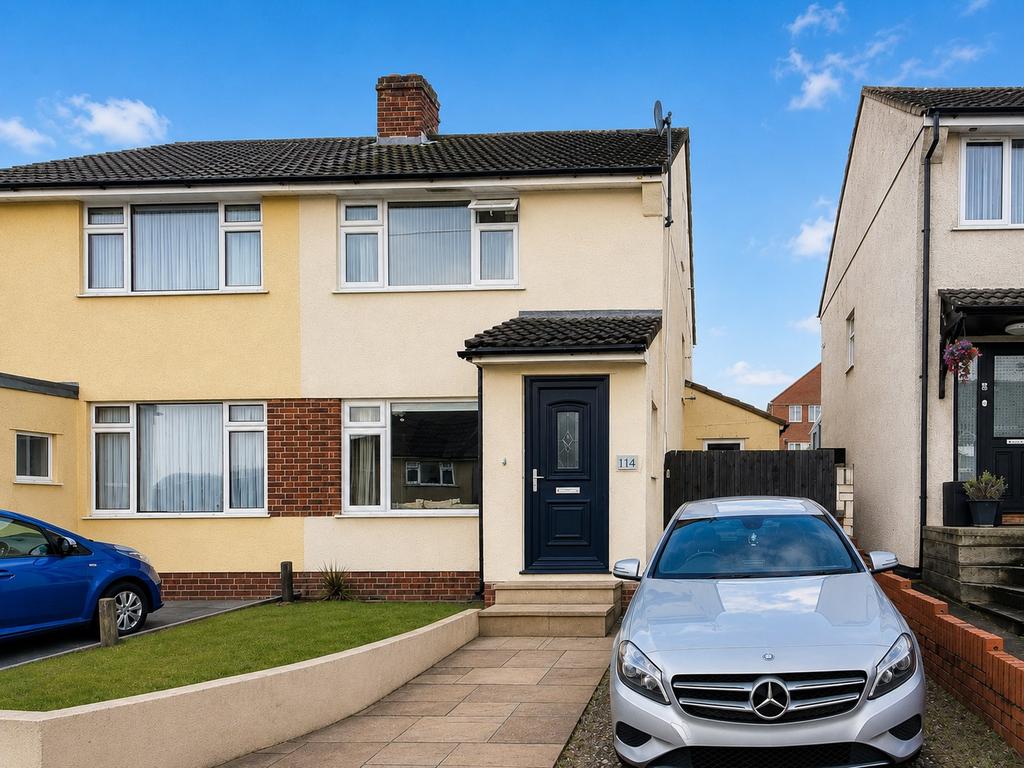 3 bedroom semi-detached house for sale