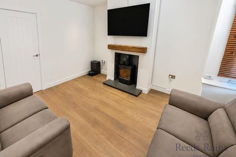 2 bedroom semi-detached house for sale, Cromer Road, Staffordshire ST1