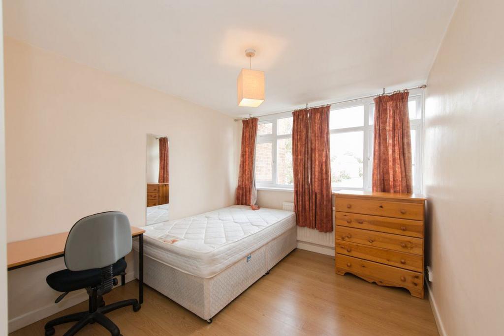 Horwood Close - More