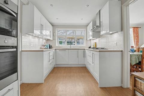 4 bedroom detached house for sale, Carrol Close, Eastleigh SO50