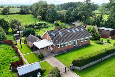 5 bedroom property with land for sale, Greystones Bungalow, Maunby, Thirsk