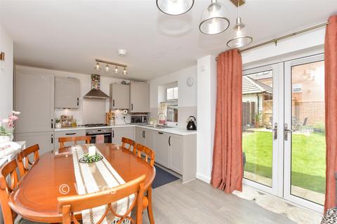 3 bedroom semi-detached house for sale, Laxtons Crescent, Sittingbourne ME10