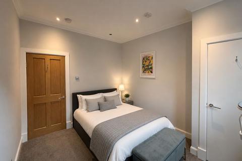 1 bedroom apartment for sale, Lyndhurst Gardens, North Kelvinside